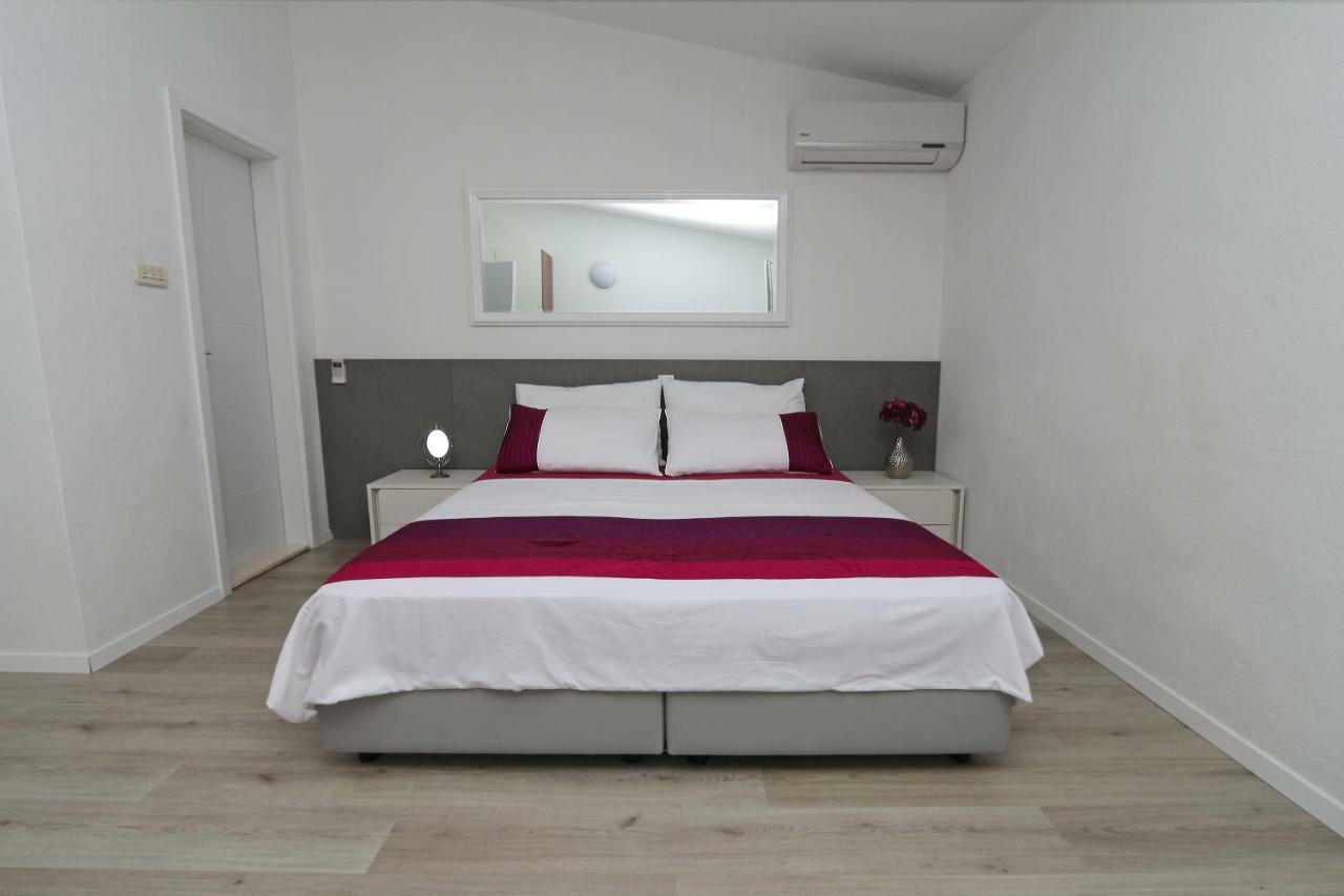 Apartments Turic Makarska Exterior foto